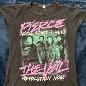 Pierce the Veil band shirt